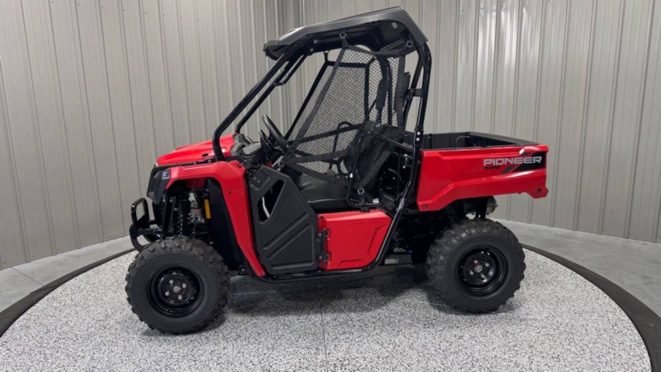 A photo of this 2026 Honda Pioneer 520