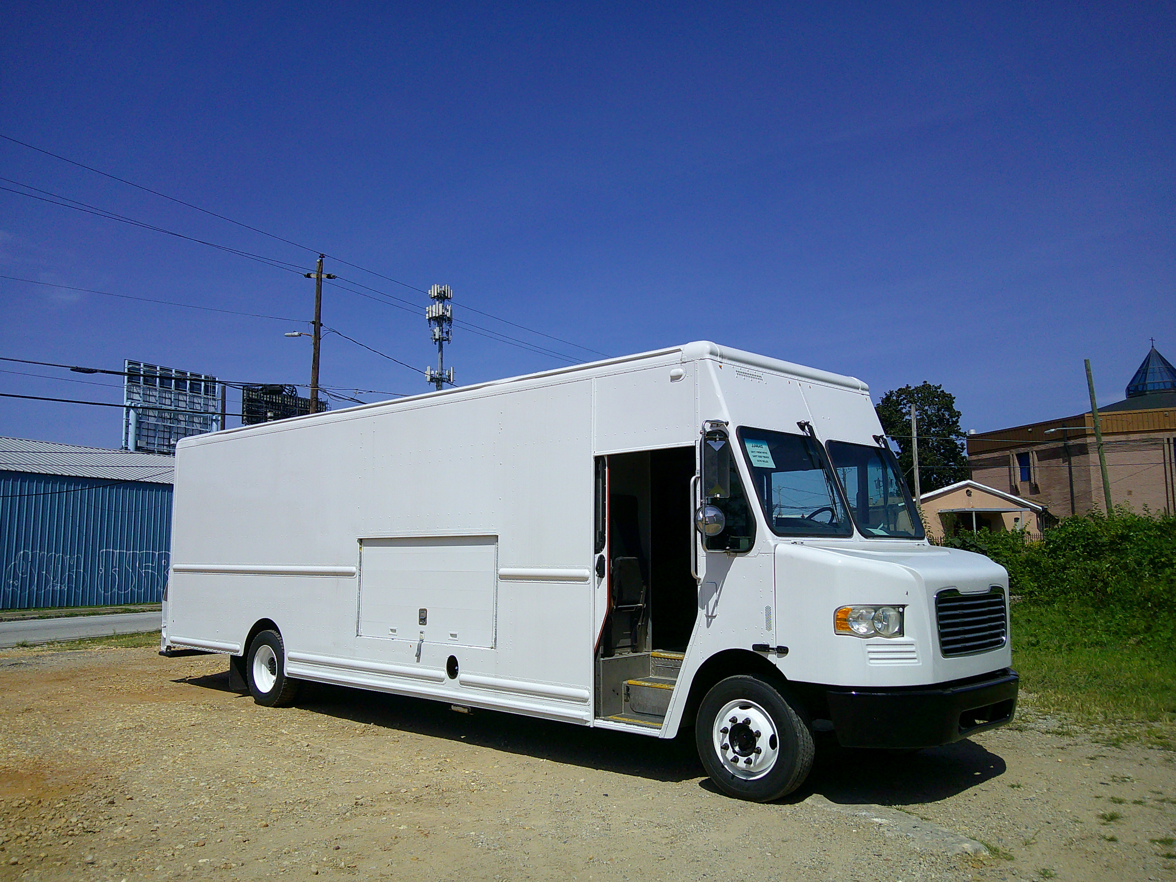 2017 FREIGHTLINER MT55 in Atlanta, GA