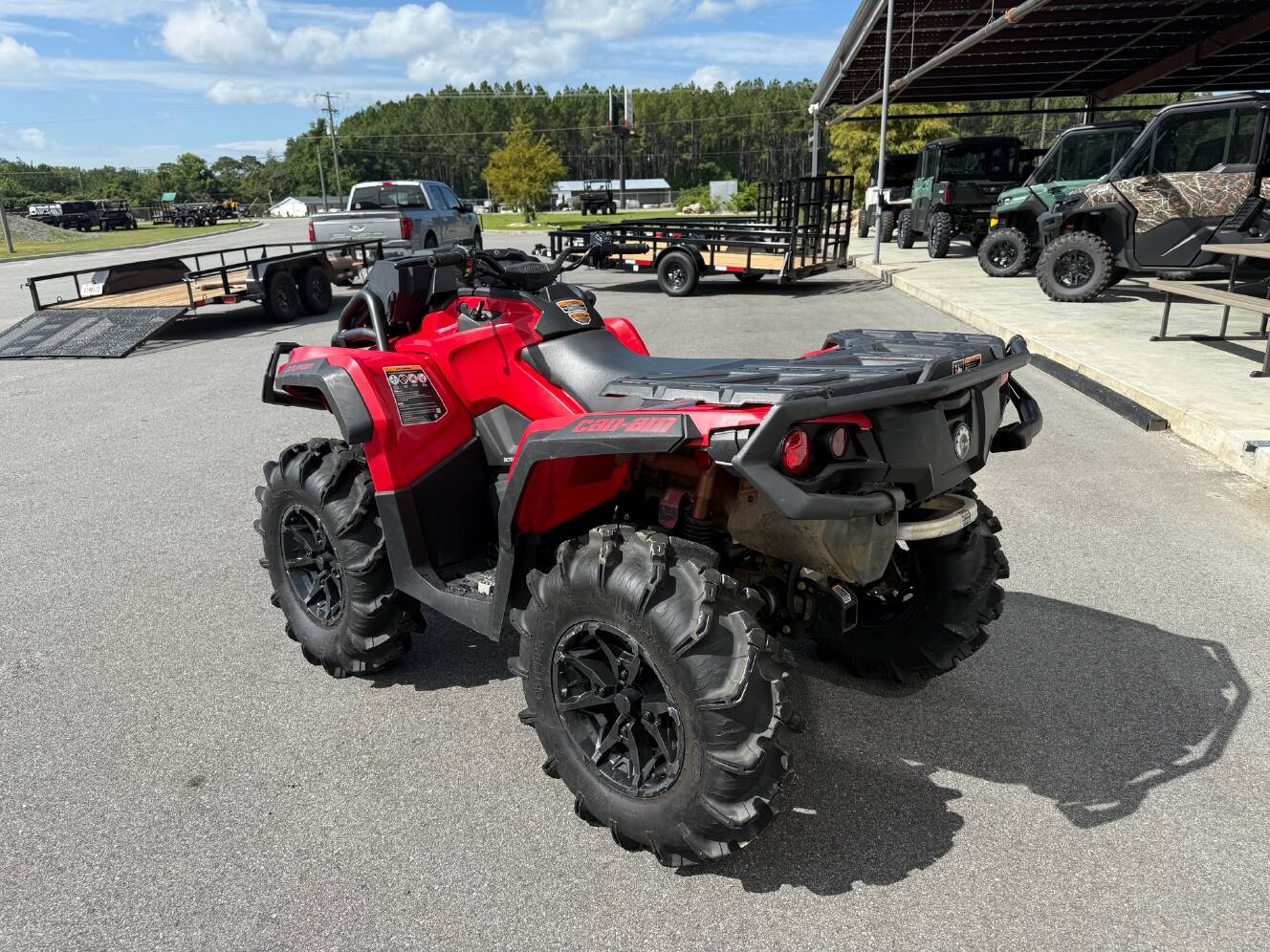 A photo of this 2024 Can-Am Outlander X MR 850