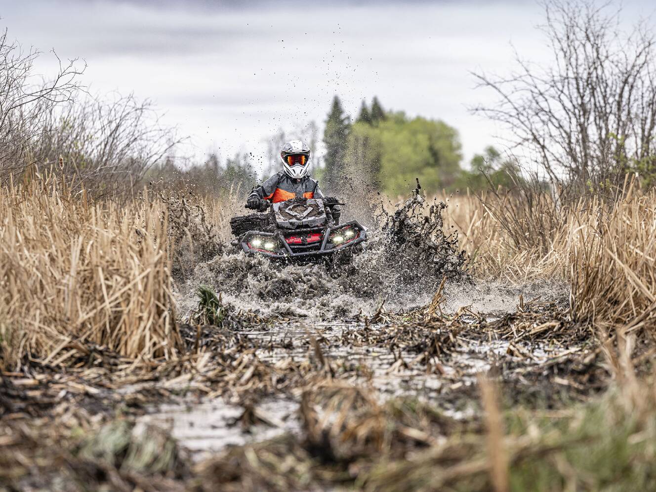 A photo of this 2024 Can-Am Outlander X MR 850