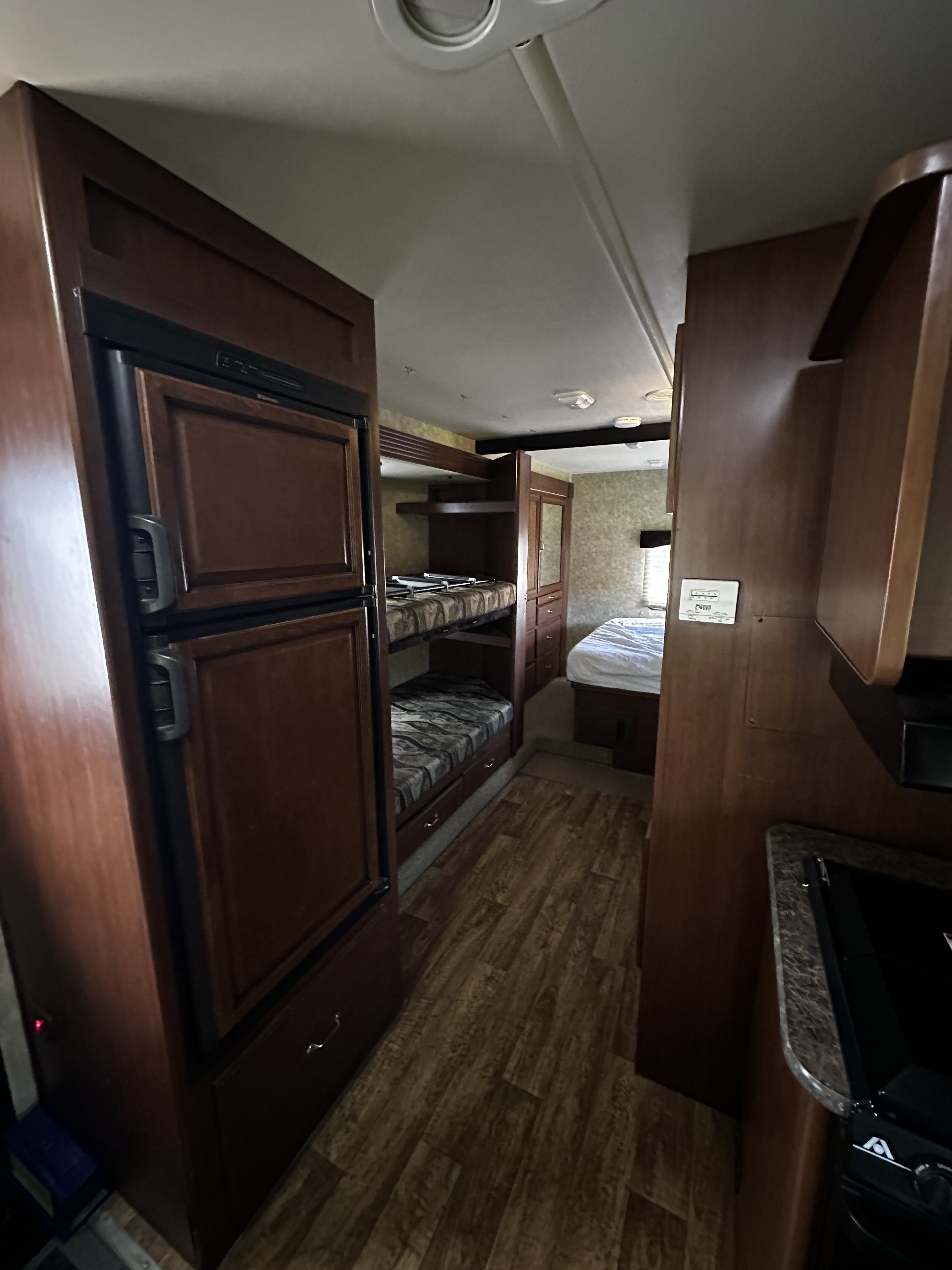 2013 Fleetwood STORM 32BH in yucaipa CA