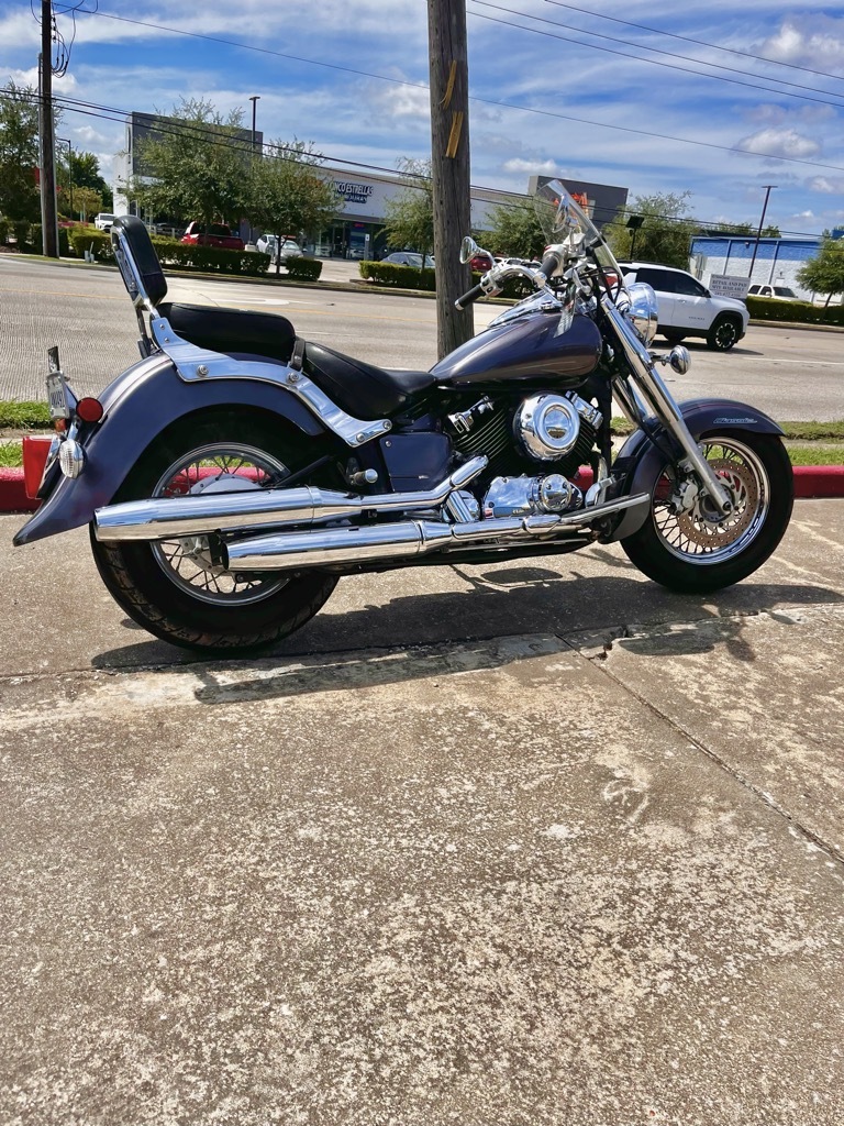 2005 Yamaha vstar 650 650 in Pasadena, TX