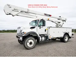 2019 INTERNATIONAL 7300 4X4 AWD CAB CHASSIS TRUCK