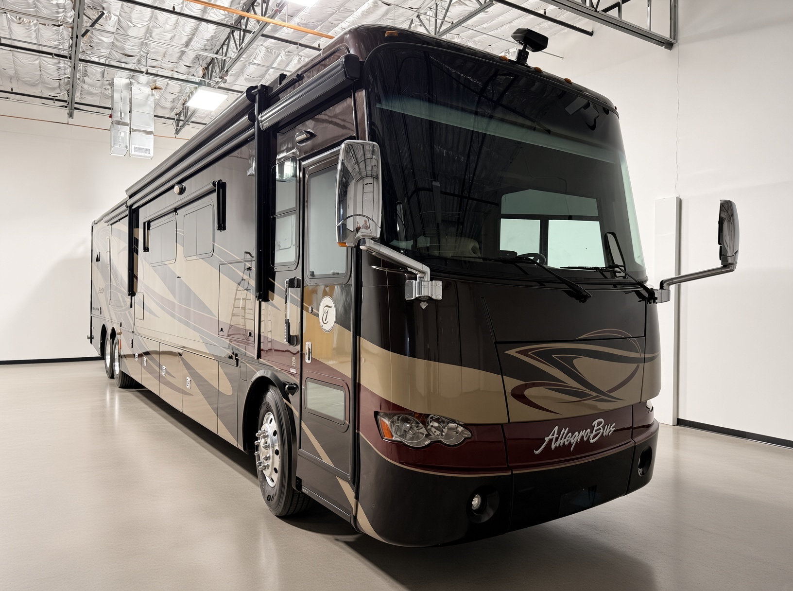 2013 Tiffin Motorhomes ALLEGRO BUS 45 LP RV