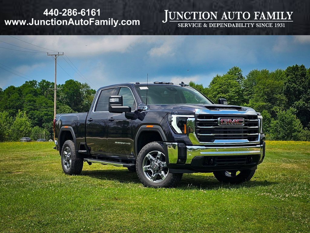 2026 GMC SIERRA in Chardon, OH