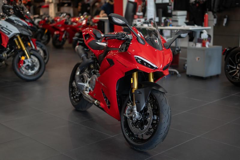 2026 Ducati PANIGALE V2S 896 V2 S in Portland, OR