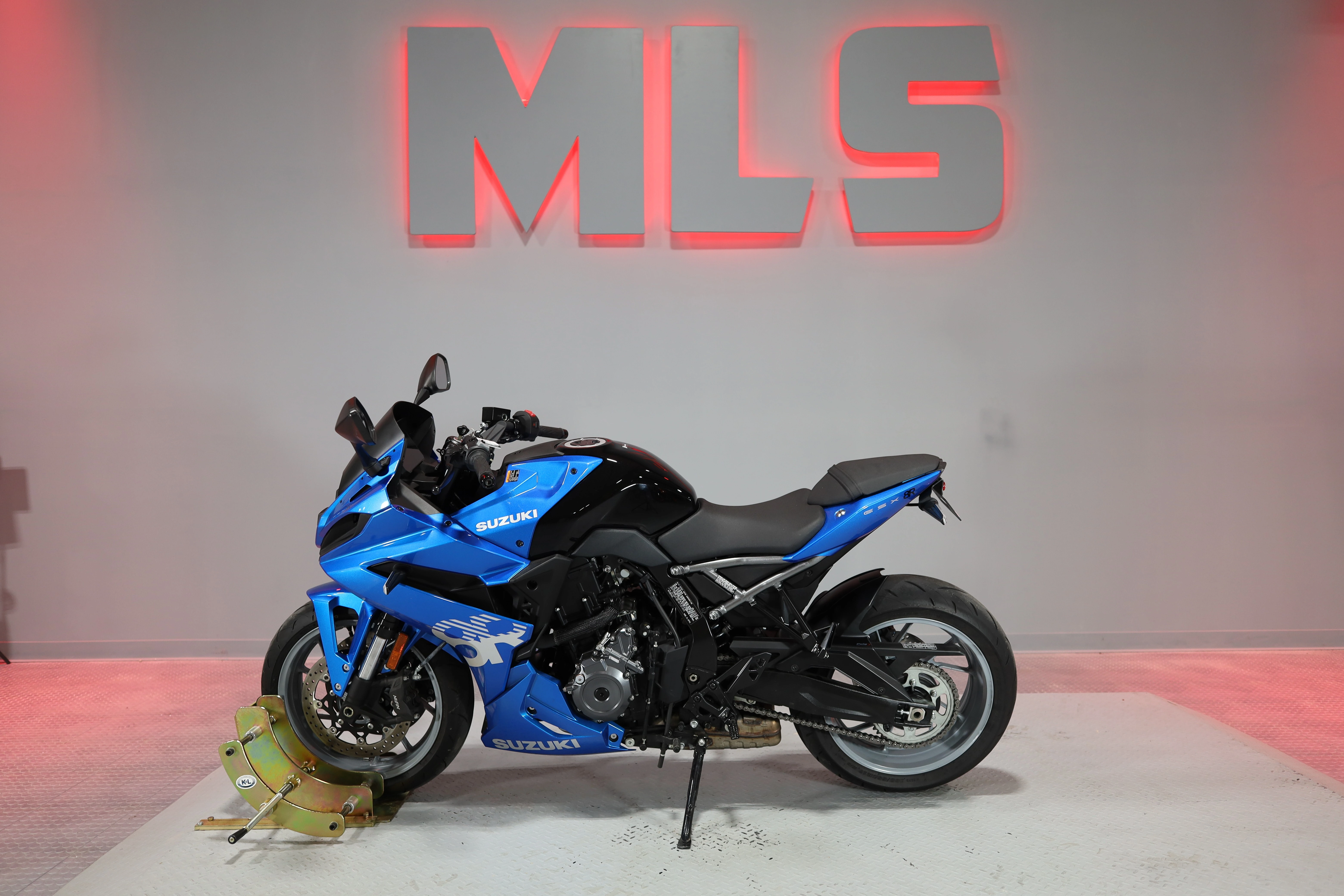 2024 Suzuki GSX-8R