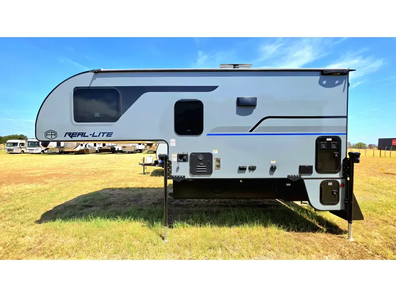 2026 Forest River Palomino Real Lite HS-1914