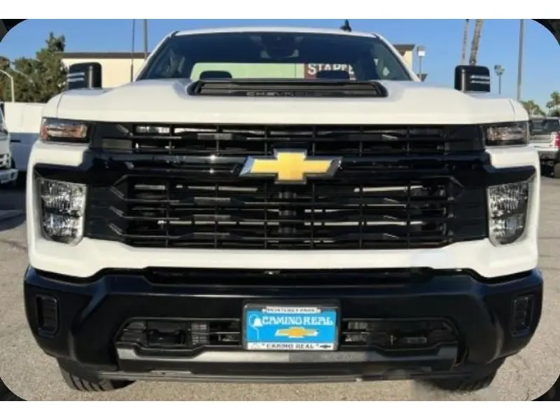 2025 CHEVROLET SILVERADO