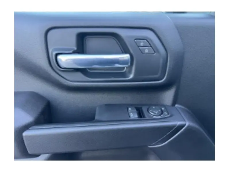 2025 CHEVROLET SILVERADO