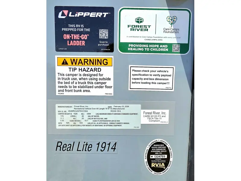 2026 Forest River Palomino Real Lite HS-1914