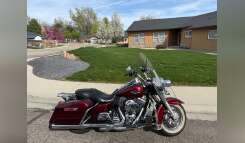 2014 Harley-Davidson ROAD KING CLASSIC Touring motorcycle