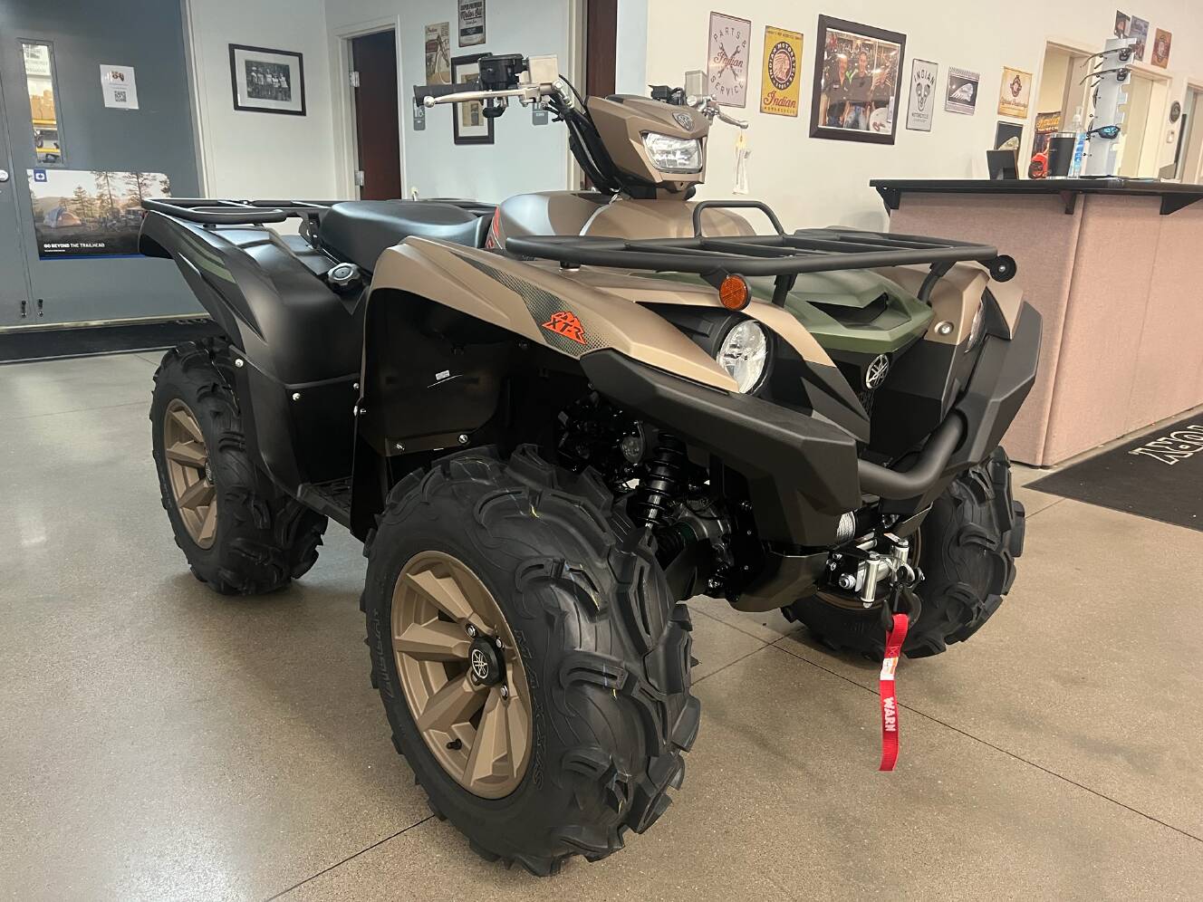 A photo of this 2027 Yamaha Grizzly EPS XT-R