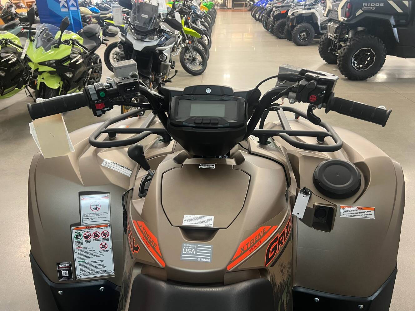 A photo of this 2027 Yamaha Grizzly EPS XT-R