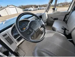 2019 INTERNATIONAL 7300 4X4 AWD CAB CHASSIS TRUCK