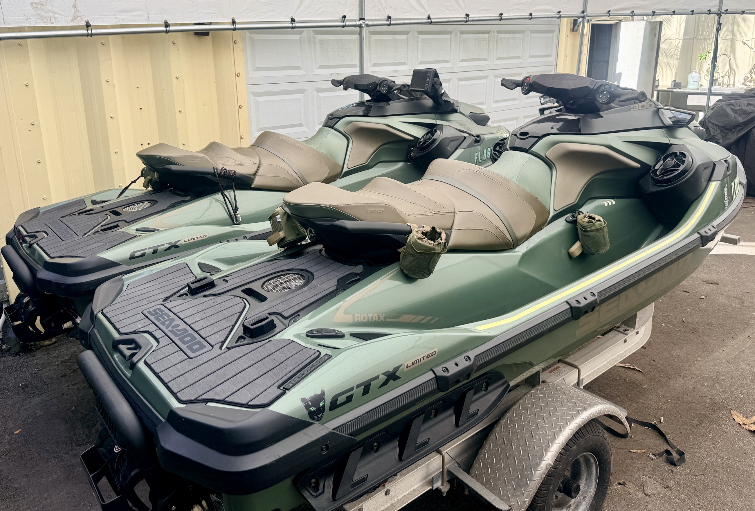 2022 Sea-Doo GTX LIMITED 300 Three Seater jet ski