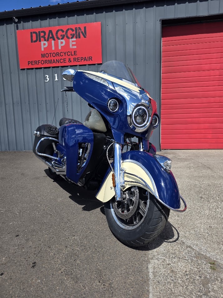2015 Indian CHIEFTAIN in Hubbard, OR