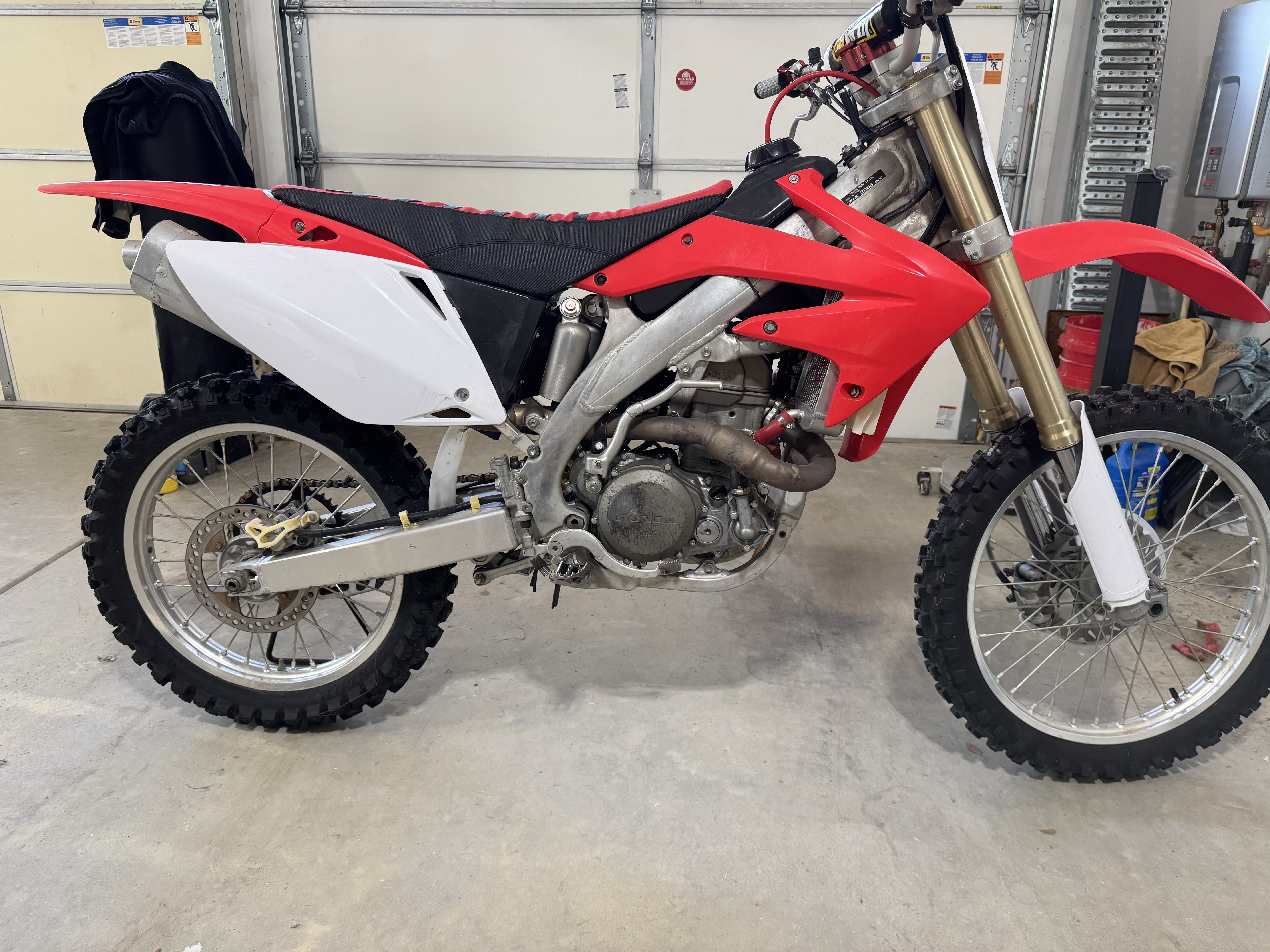 2005 Honda CRF 450R 450R in Owens Cross Roads, AL