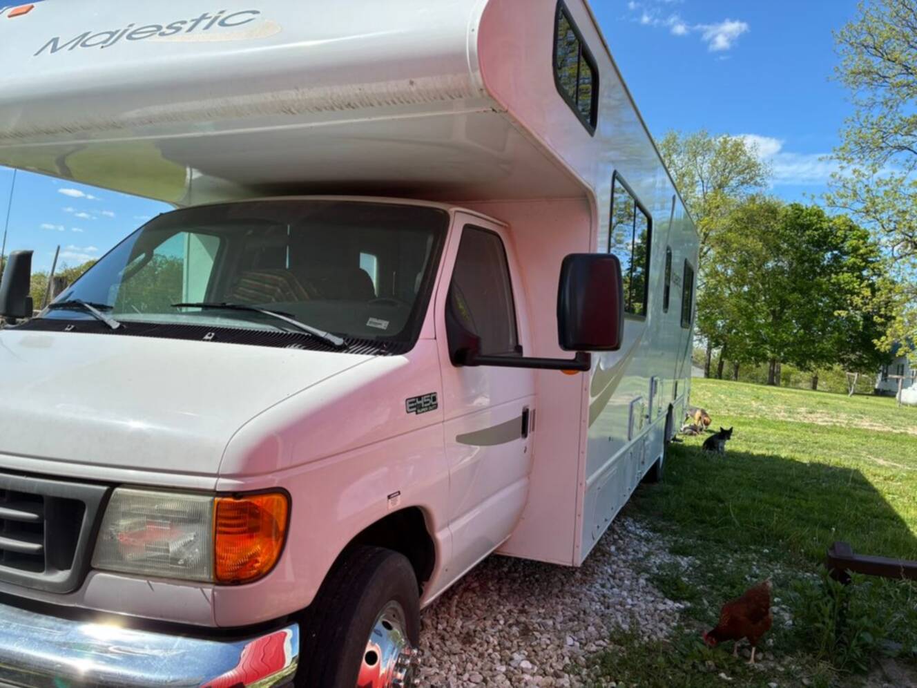 A photo of this 2006 Four Winds Majestic 28A