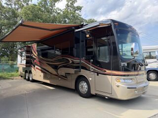2009 MONACO CAMELOT 42PDQ