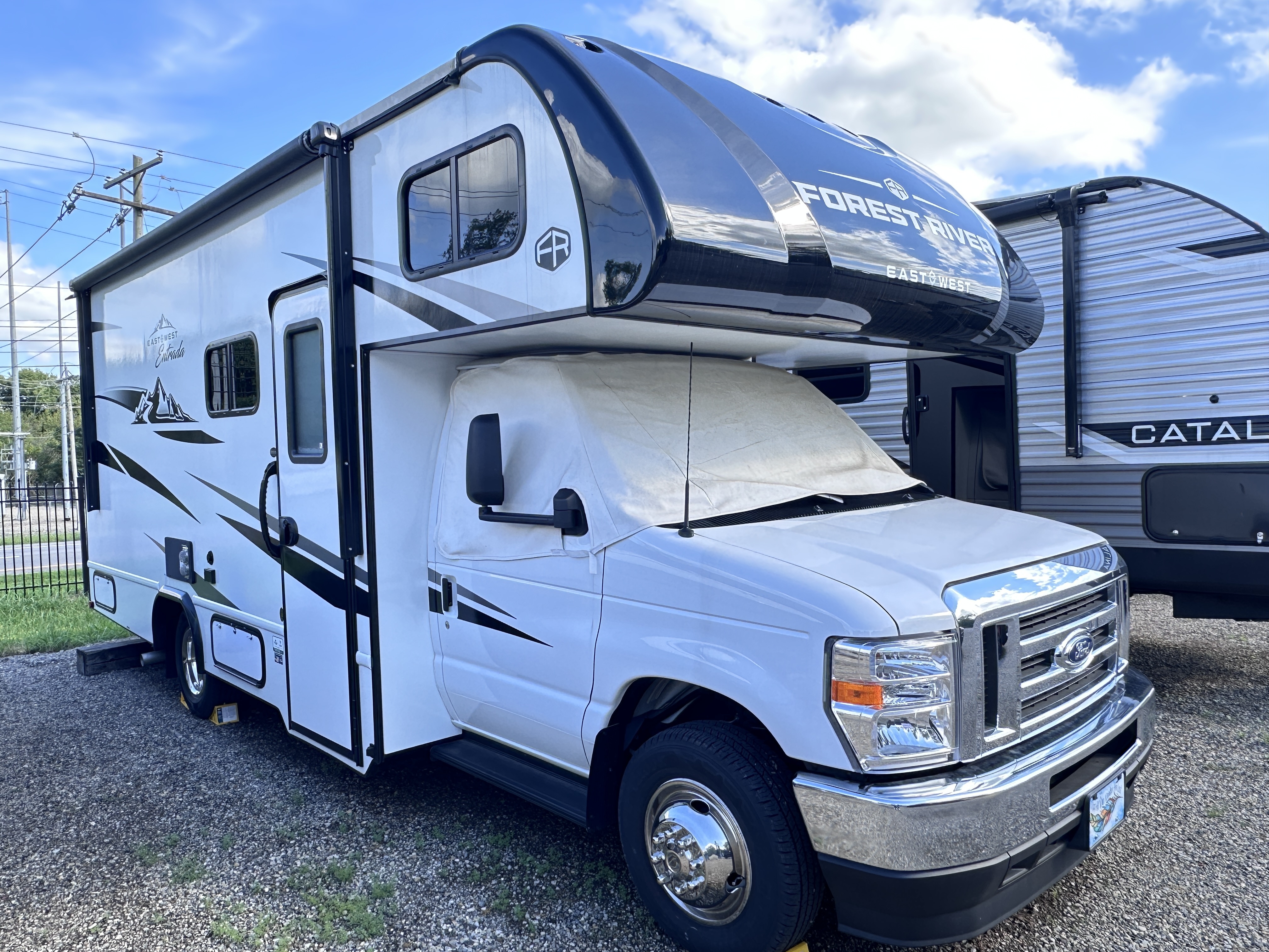 2025 East To West ENTRADA 2200 S RV