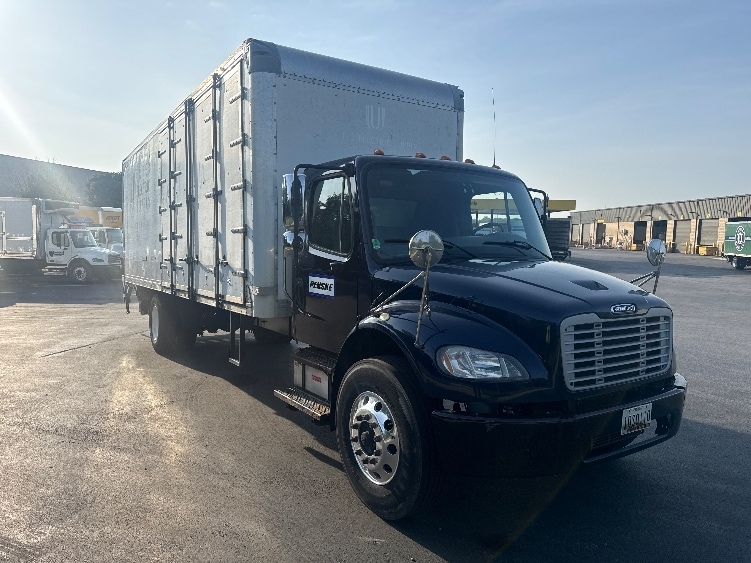 2020 FREIGHTLINER BUSINESS CLASS M2 106 in Jessup, MD
