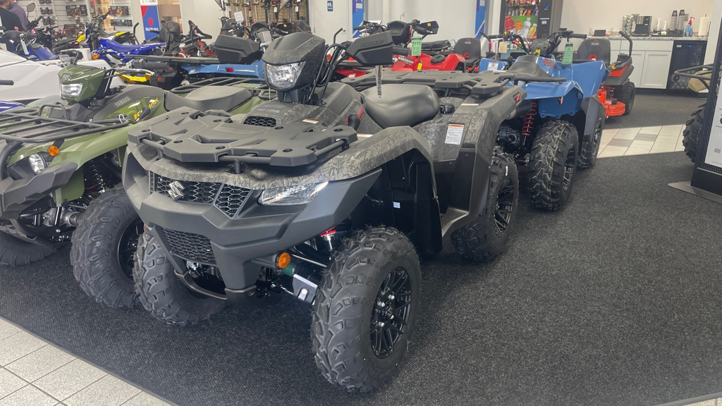 2026 Suzuki KINGQUAD 500Axi POWER STEERING SE+ CA in st joseph MN