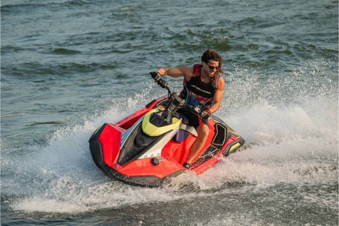 A photo of this 2026 Yamaha WaveRunner JetBlaster PRO 2-Up