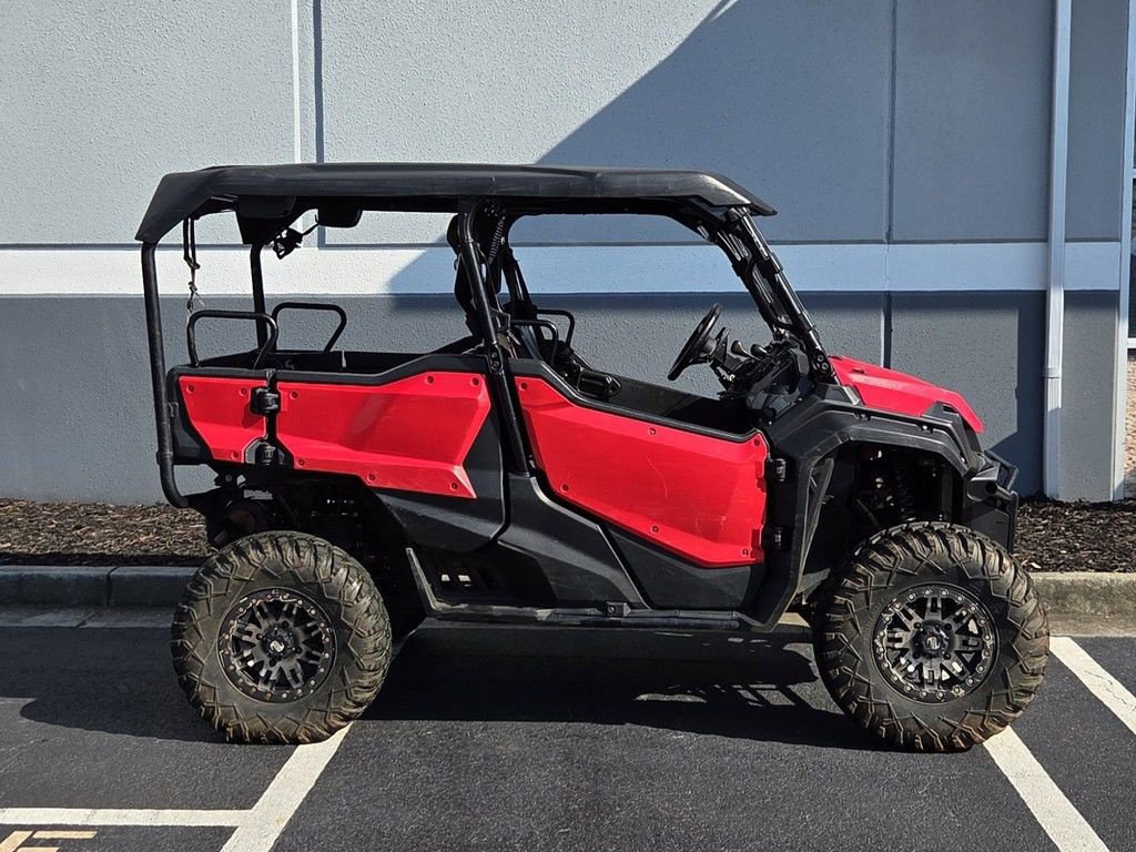 2018 Honda Pioneer 1000-5 Deluxe in buford GA