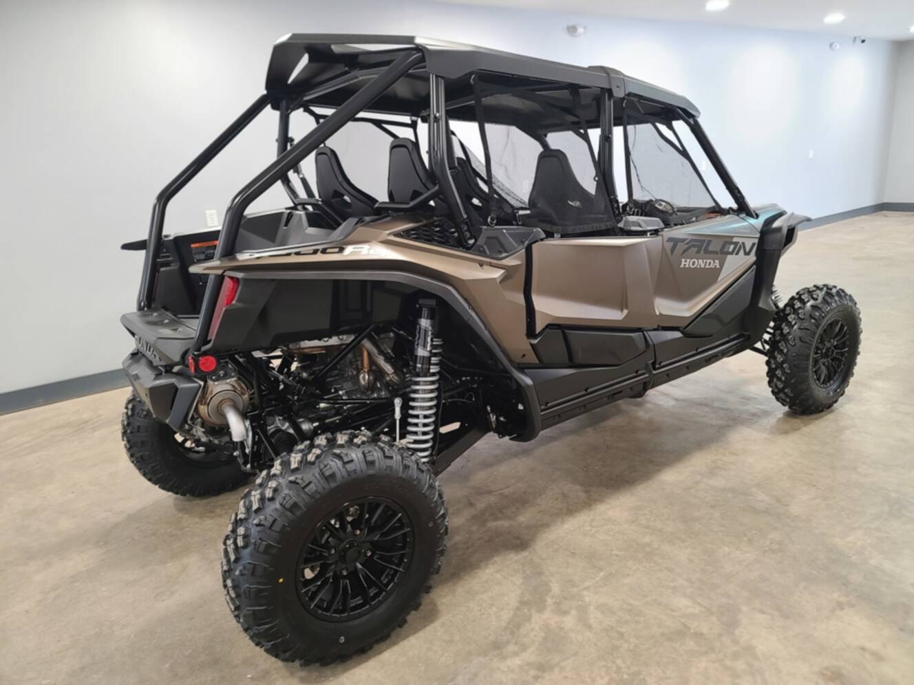 A photo of this 2026 Honda Talon 1000R 4 FOX Live Valve