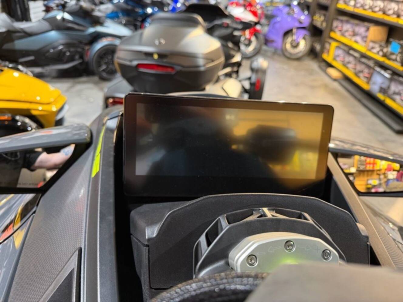A photo of this 2026 Sea-Doo RXT-X 325 Ice Metal Manta Green