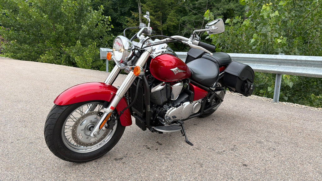 2010 Kawasaki Vulcan 900 Classic 900 CLASSIC in Milford, NH