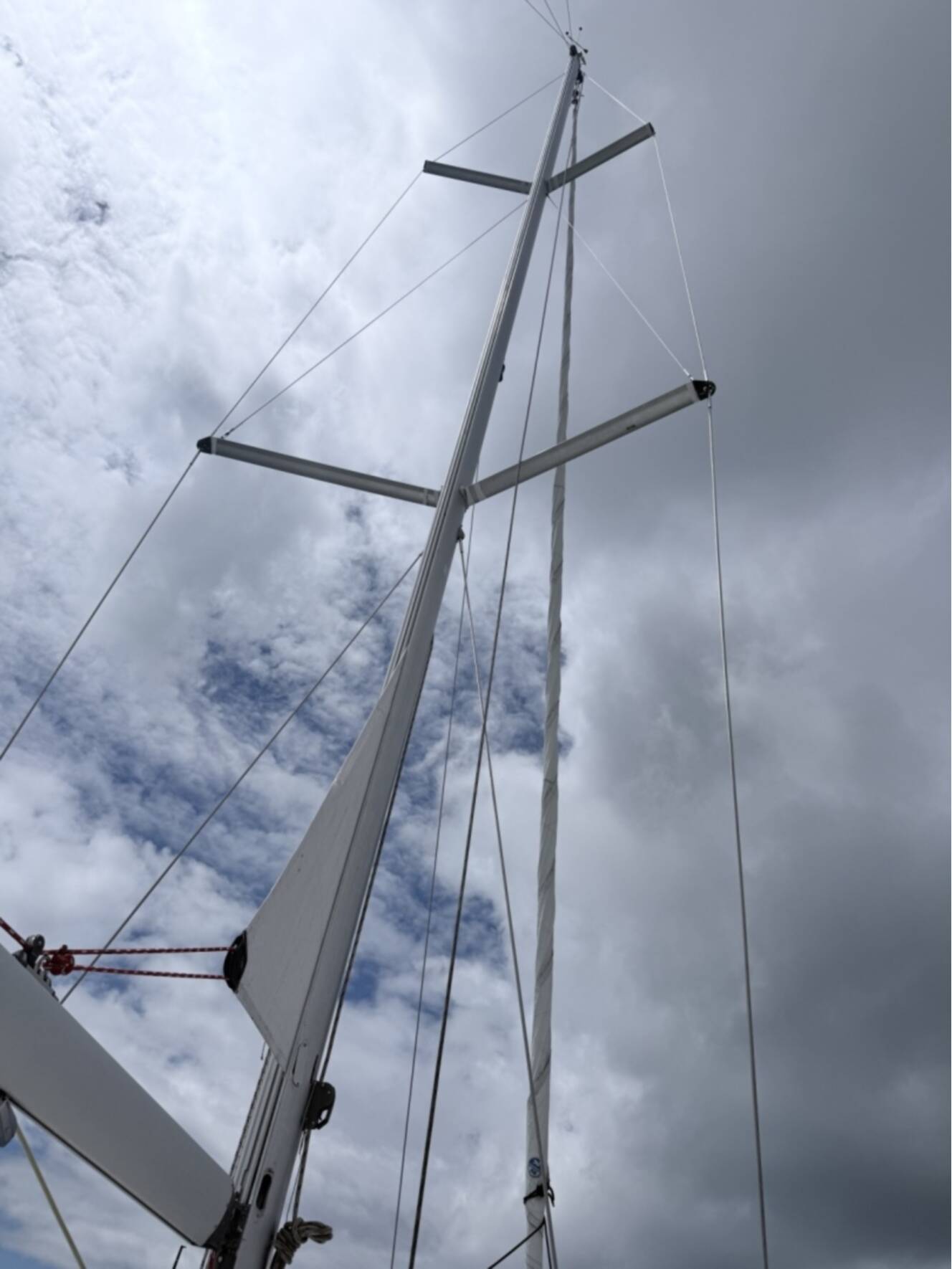 A photo of this 2002 Beneteau OCEANIS 473