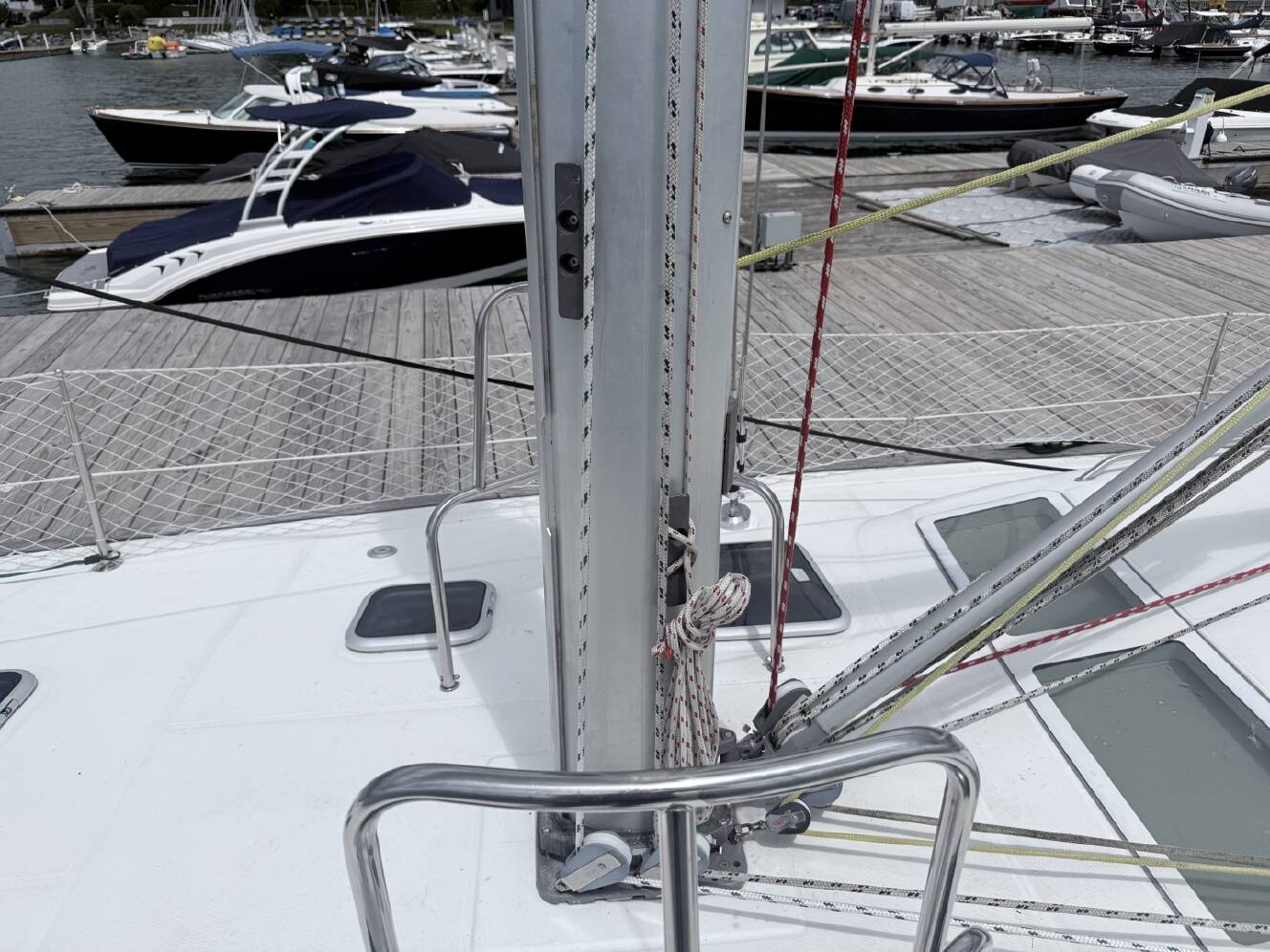 A photo of this 2002 Beneteau OCEANIS 473
