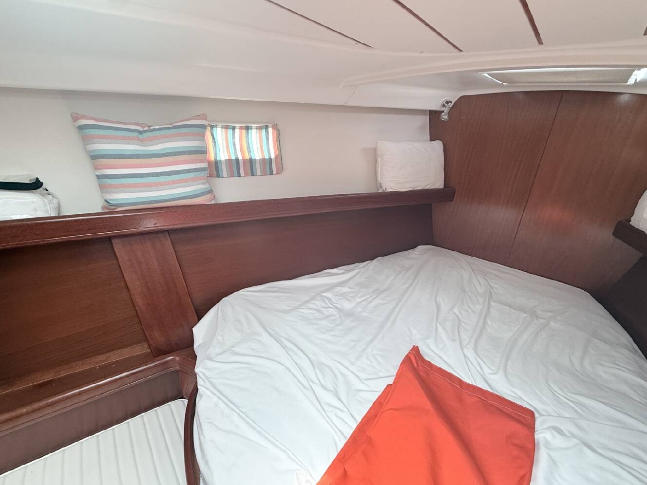 A photo of this 2002 Beneteau OCEANIS 473