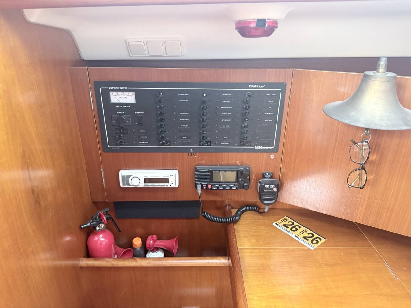 A photo of this 2002 Beneteau OCEANIS 473