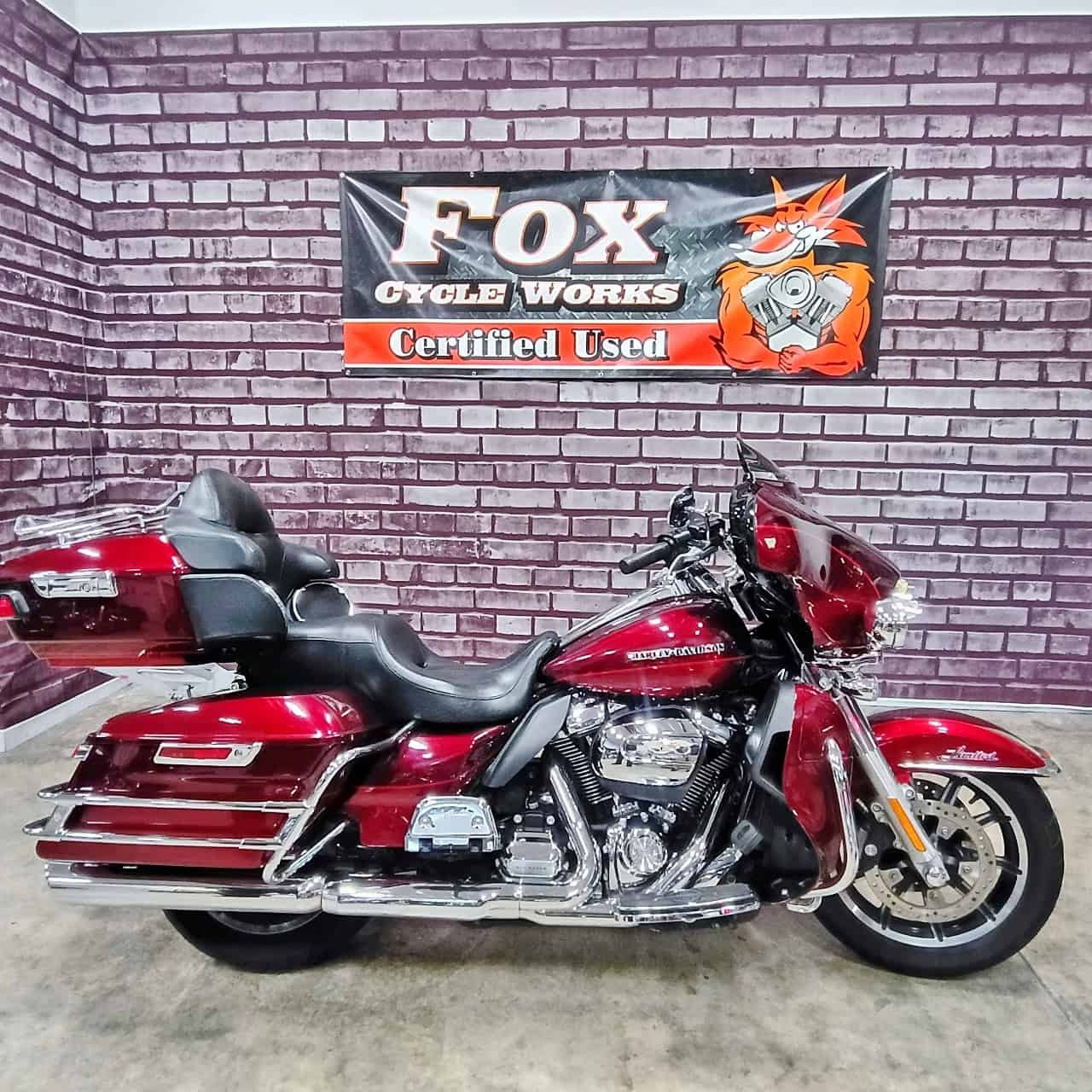 2017 Harley-Davidson Electra Glide Ultra Limited ULTRA LIMITED in Fremont, OH
