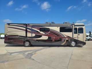 2018 FLEETWOOD PACE ARROW LXE 38F