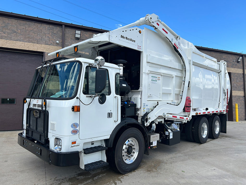 2026 Autocar ACX64 in Cleveland, OH