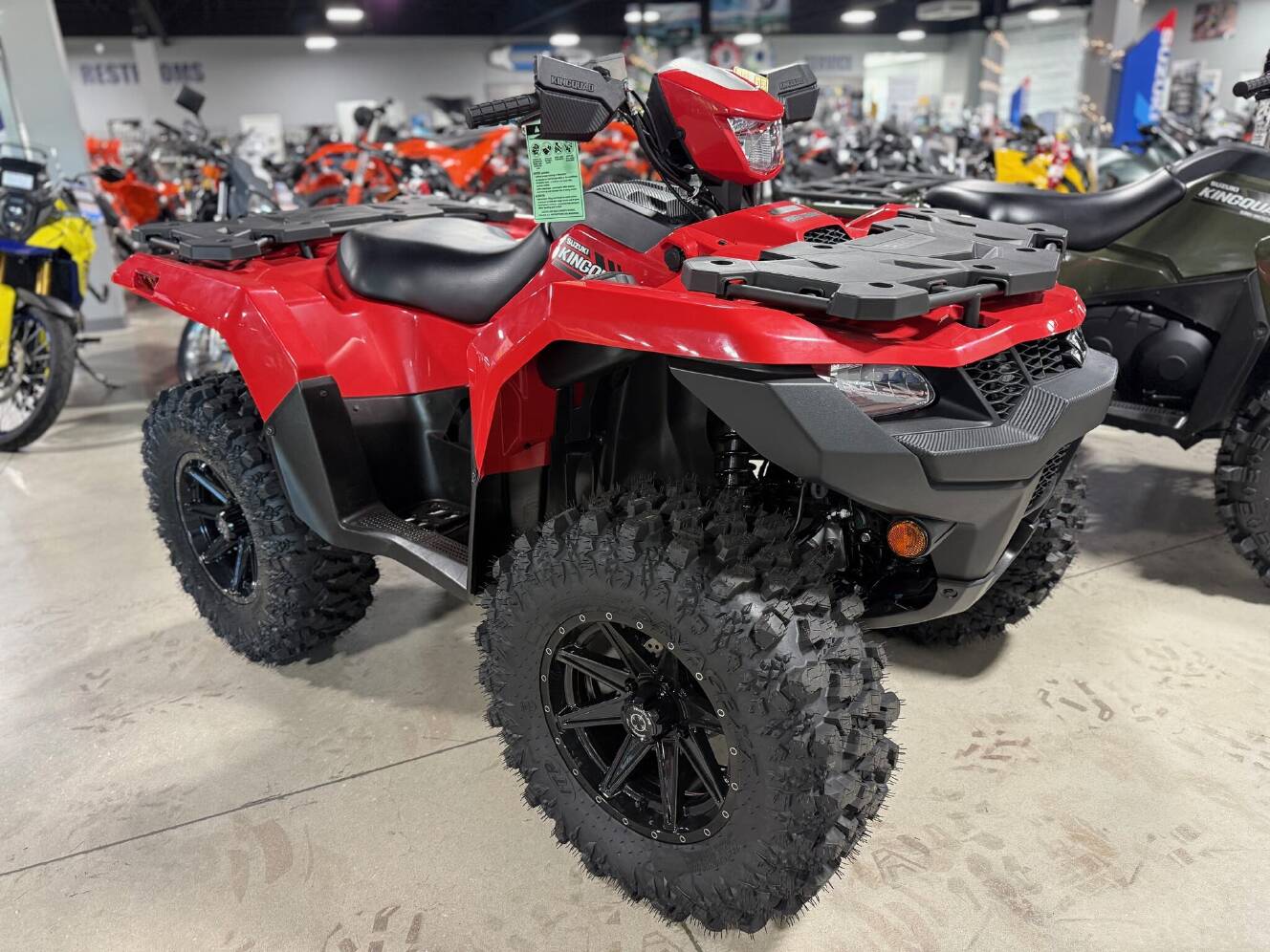 A photo of this 2025 Suzuki KingQuad 500 AXi Power Steering