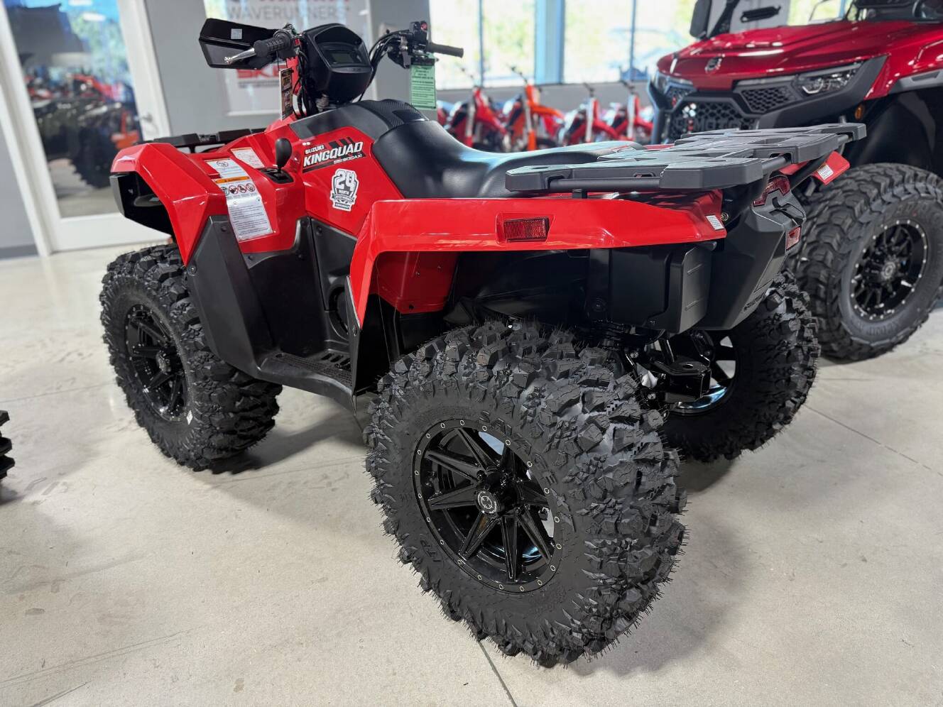A photo of this 2025 Suzuki KingQuad 500 AXi Power Steering