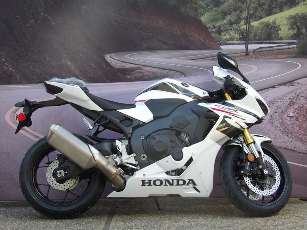 2026 Honda® CBR1000RR 1000RR in Goleta, CA