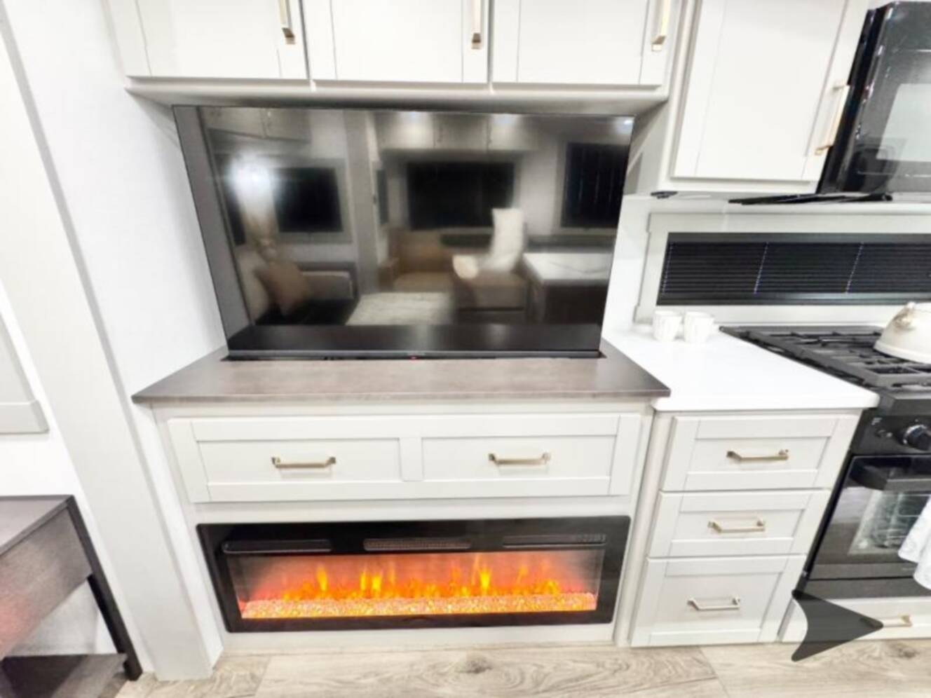A photo of this 2026 Brinkley Model Z 2900