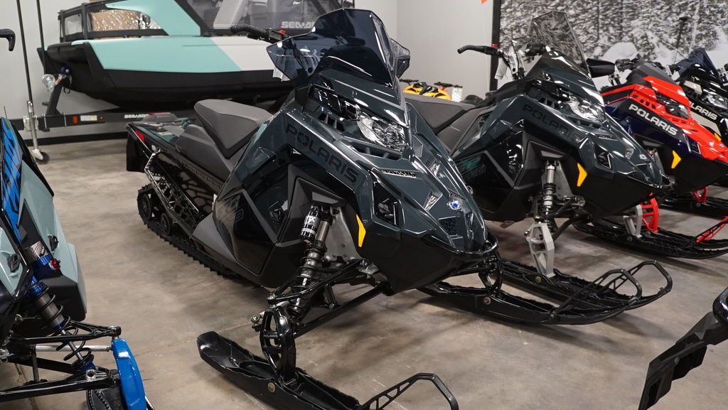 2026 Polaris® 650 Switchback XC 146 Gloss Black / Blue Dusk 650 146 in watkins MN