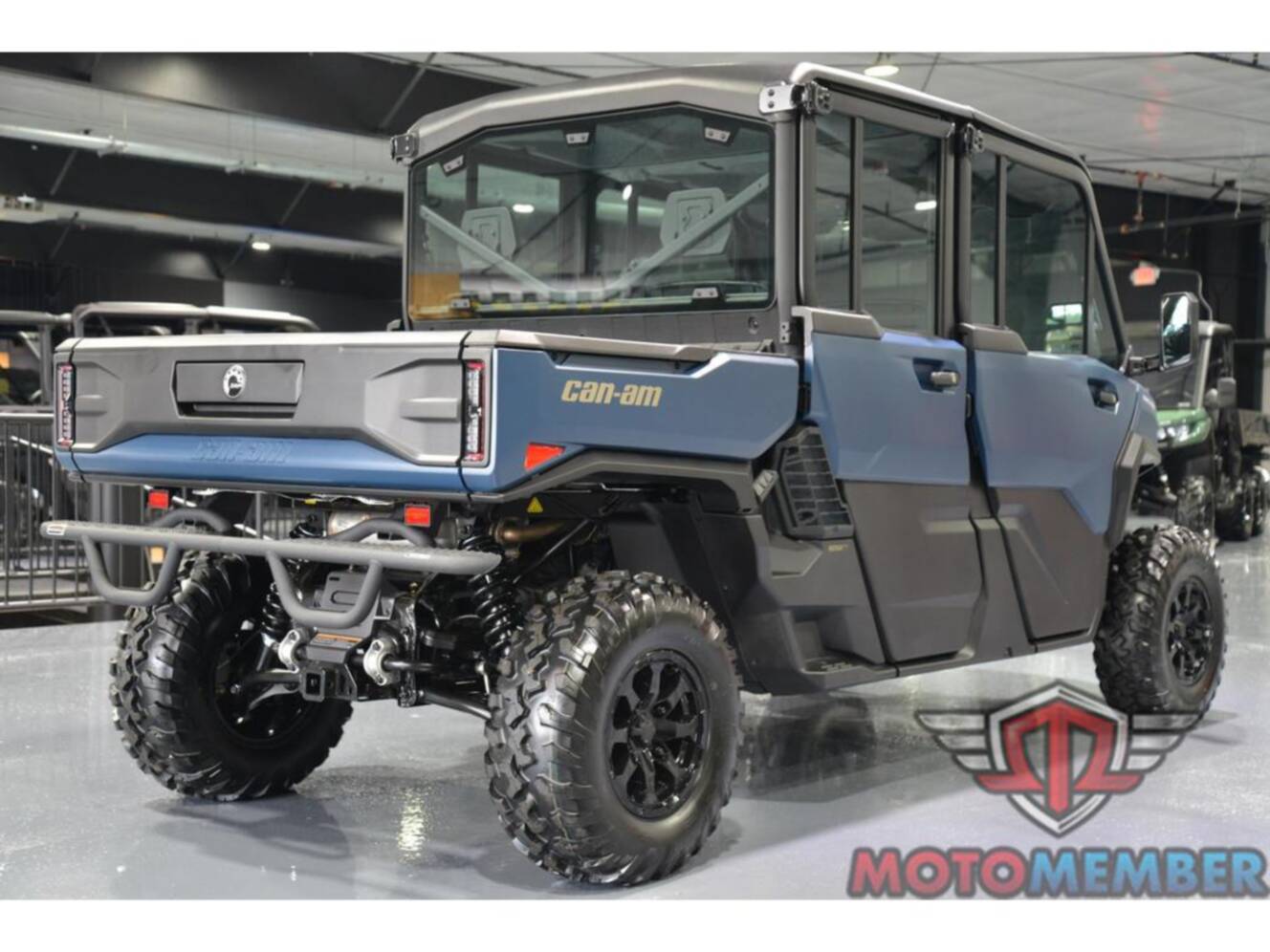 A photo of this 2026 Can-Am Defender MAX XT CAB HD11