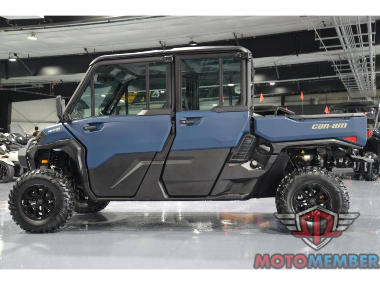 A photo of this 2026 Can-Am Defender MAX XT CAB HD11