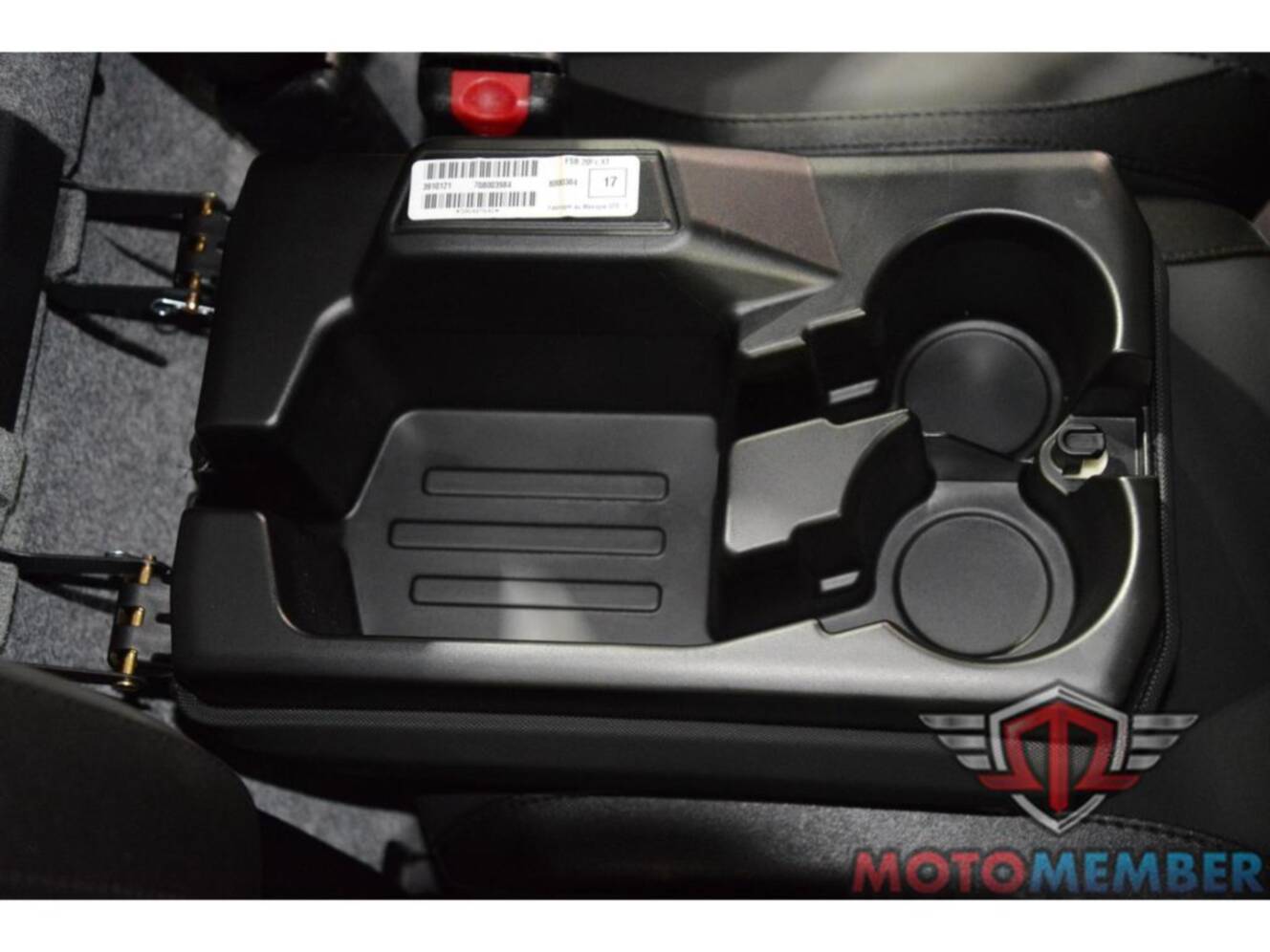 A photo of this 2026 Can-Am Defender MAX XT CAB HD11