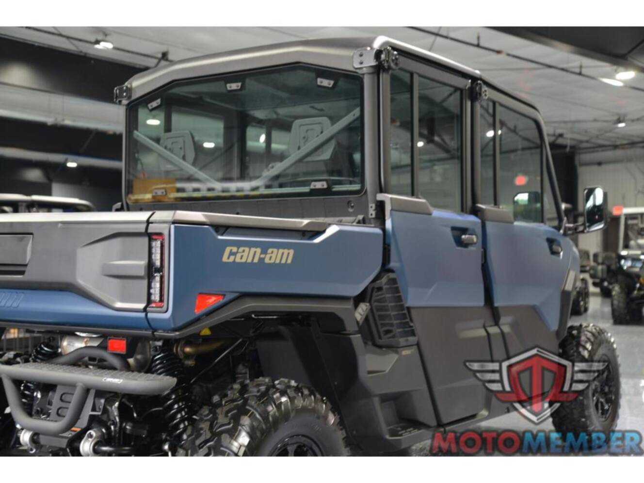 A photo of this 2026 Can-Am Defender MAX XT CAB HD11