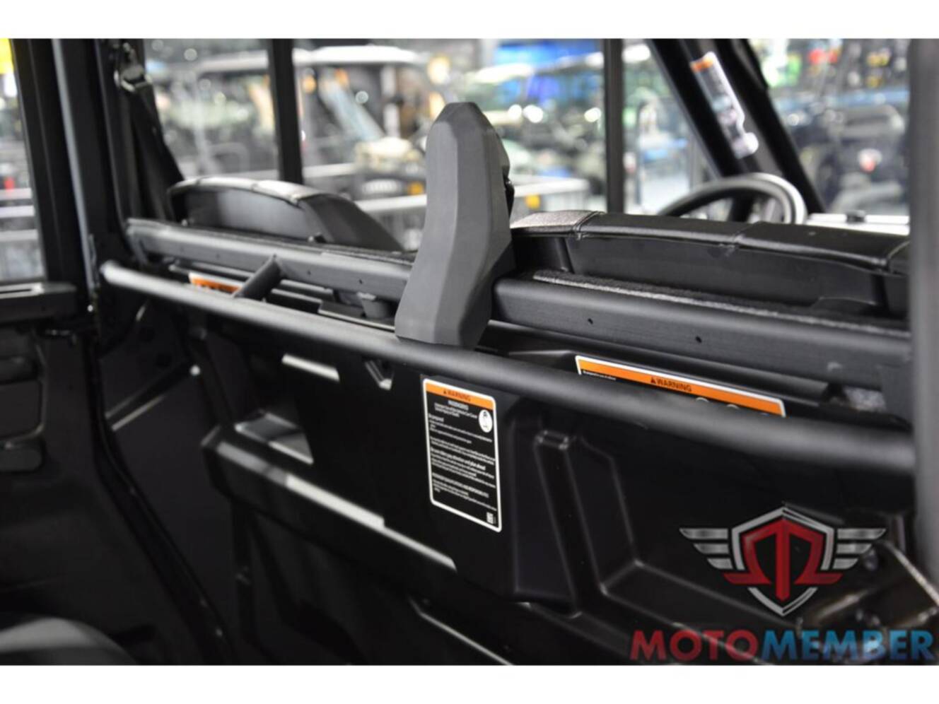 A photo of this 2026 Can-Am Defender MAX XT CAB HD11