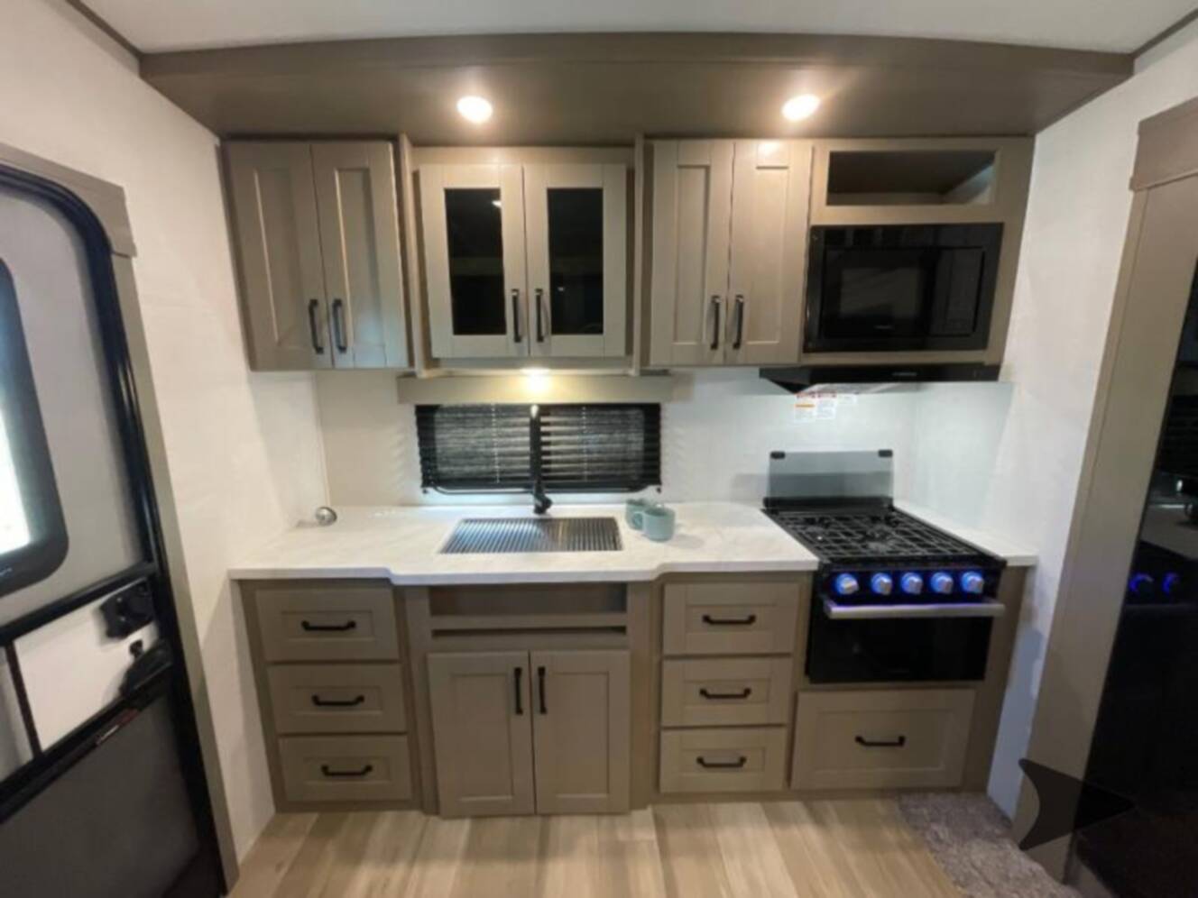 A photo of this 2025 Grand Design Reflection 100 Series 22RK